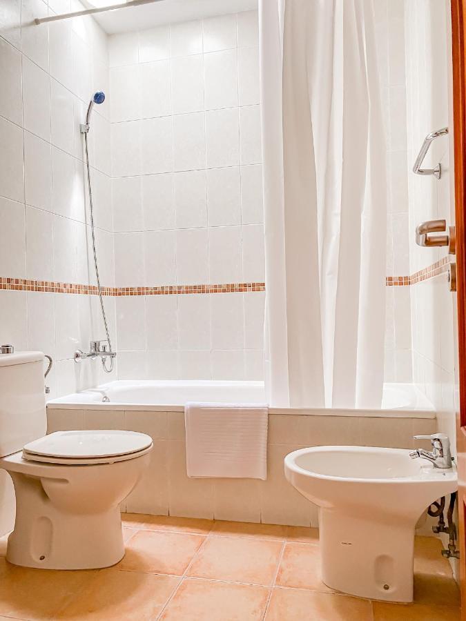 Habitacion Privada + Bano Privado En La Vivienda Lägenhet Corralejo Exteriör bild